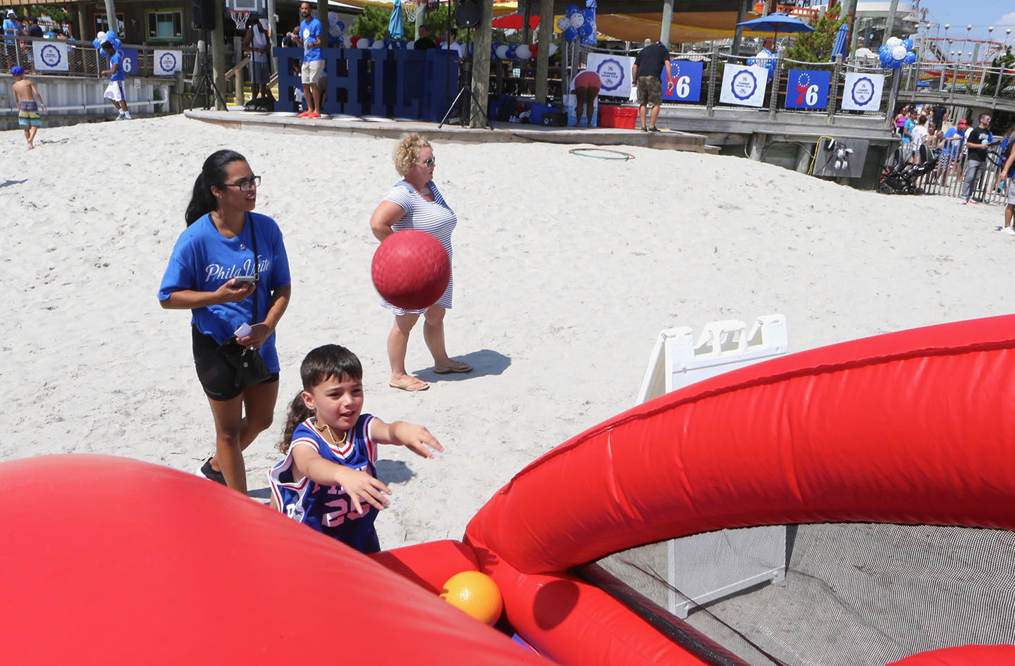 76ers Shore Tour